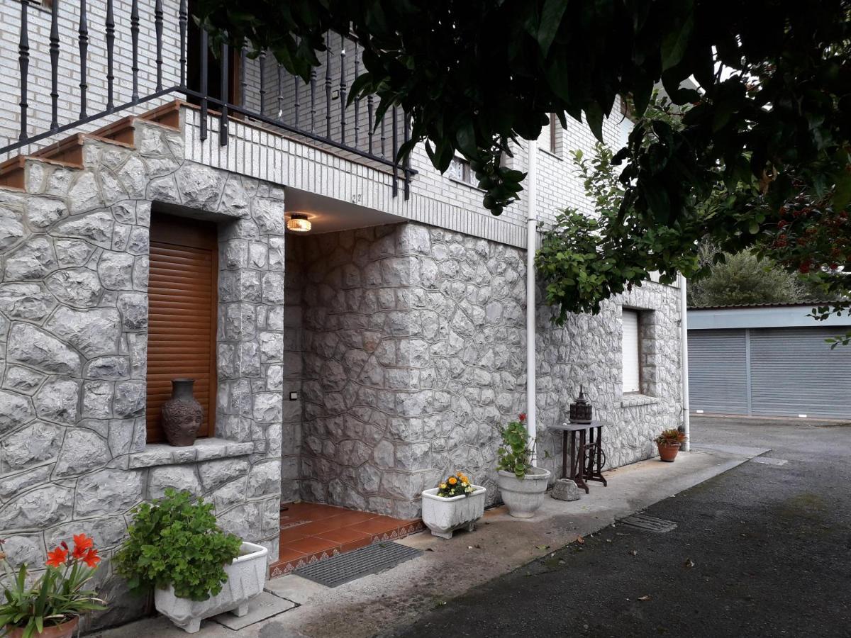 Apartamentos Los Frutales Арнуеро Екстериор снимка